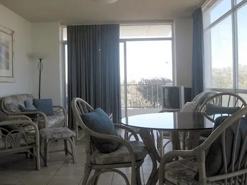 Suntower Holiday Apartments Gold Coast 3*,  Australia
