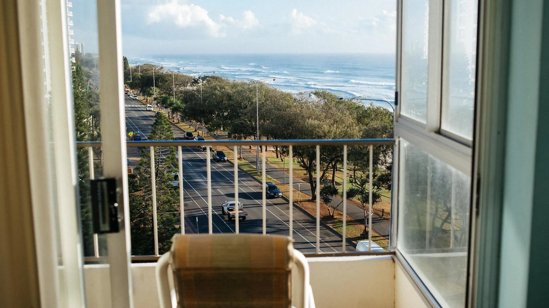 Suntower Holiday Apartments Gold Coast 3*,