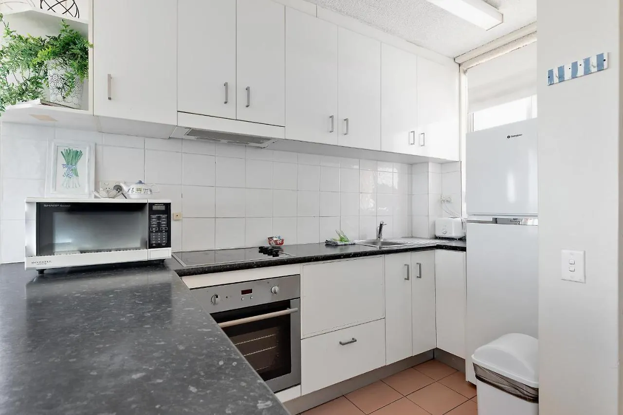 Suntower Holiday Apartments Gold Coast 3*,